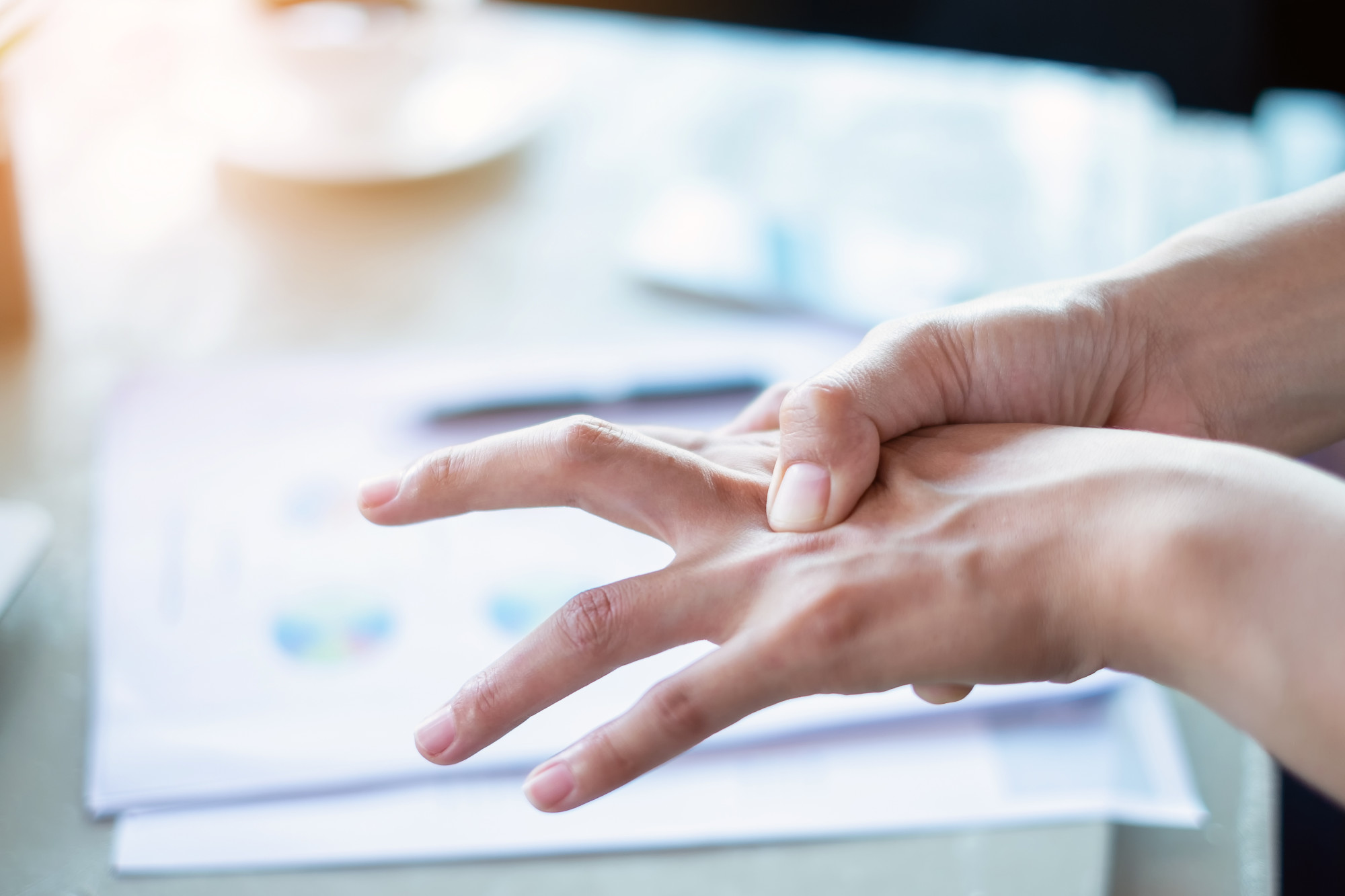 Treatment Options for a Jammed Finger: